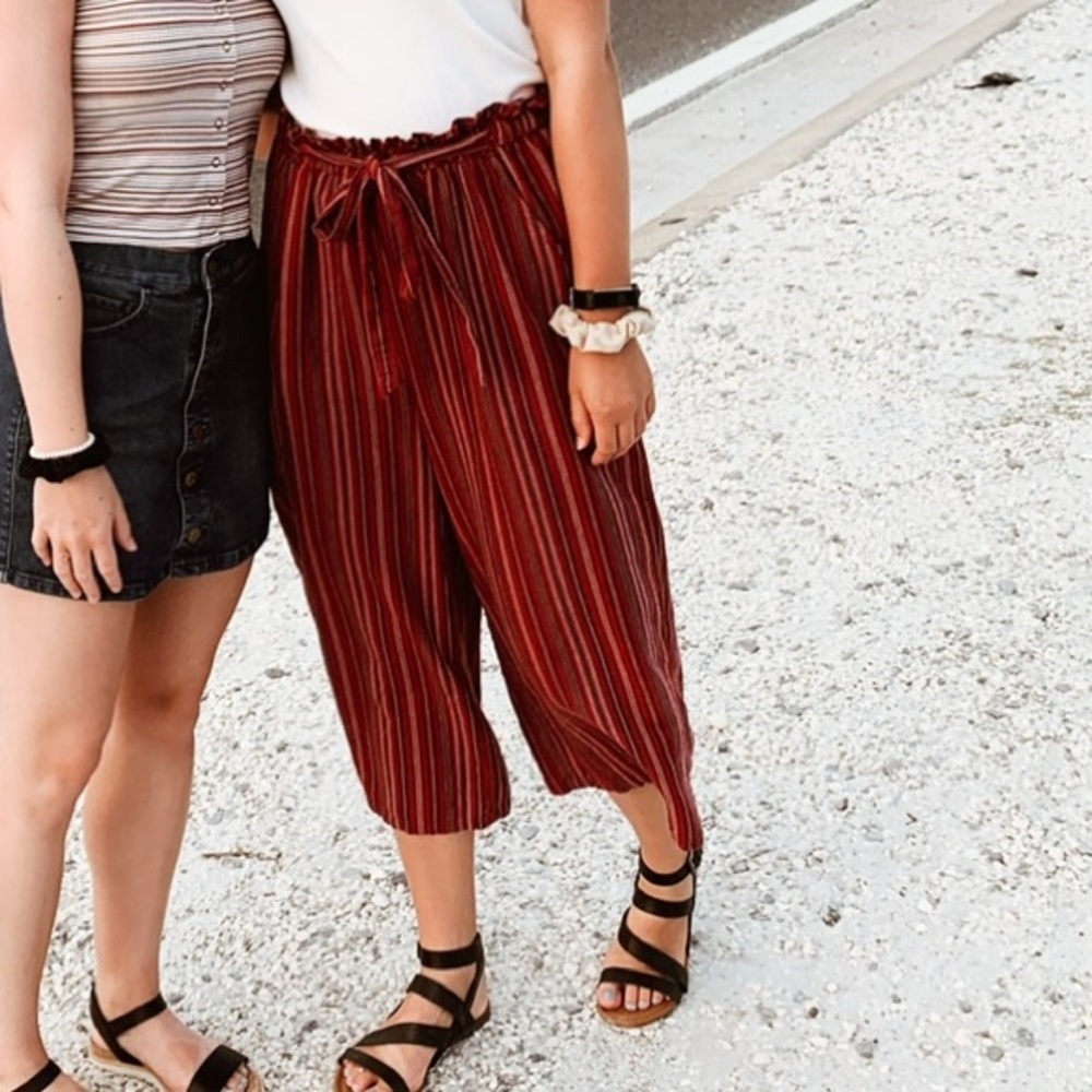American Eagle Red Stripe Flowly Pants